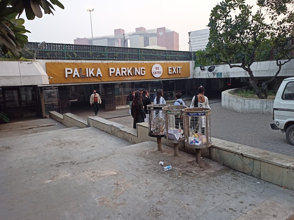 Delhi's Best Markets for Families: Shopping with Kids Without the Chaos