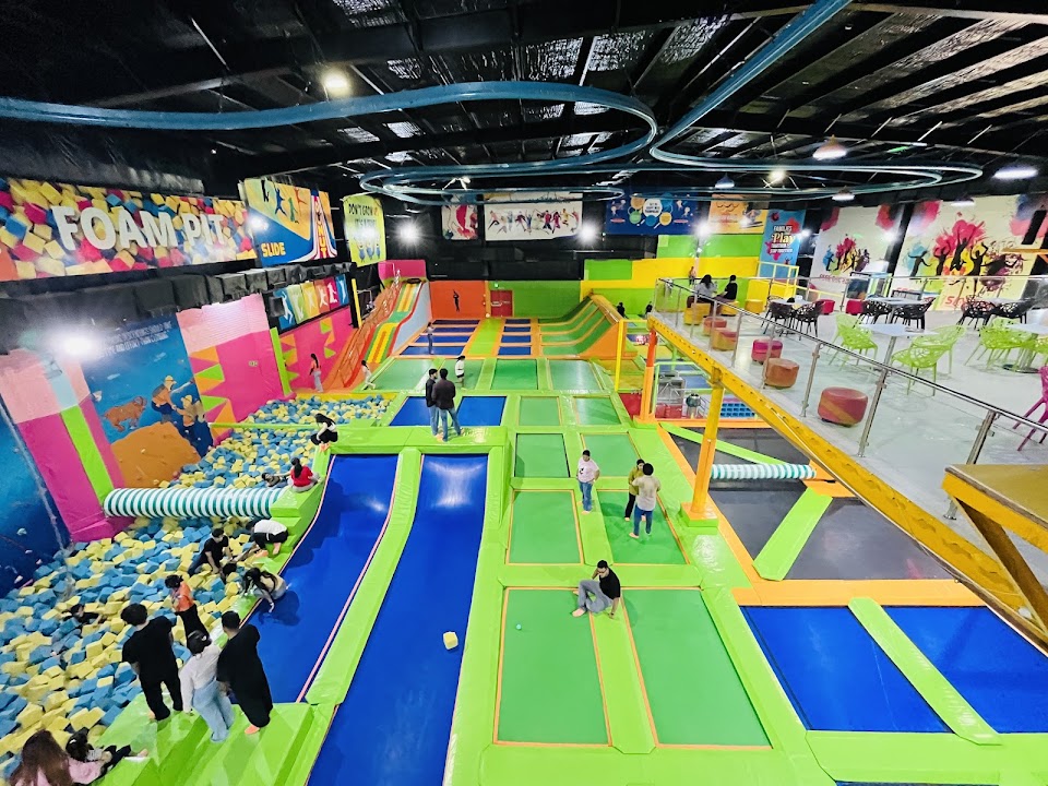 7 Trampoline Parks Near Delhi That Kids Go Absolutely Wild For